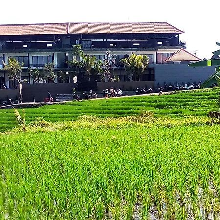 Grandpa Guest House Canggu Exteriér fotografie