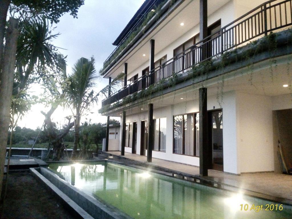 Grandpa Guest House Canggu Exteriér fotografie